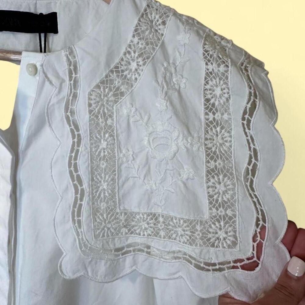 Brand New Vintage Style Lace Button Up w/ Embroidered Blouse Peter Pan Collar